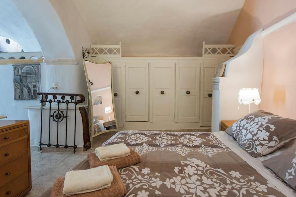 Santorini Cave Houses Vóthon Zewnętrze zdjęcie